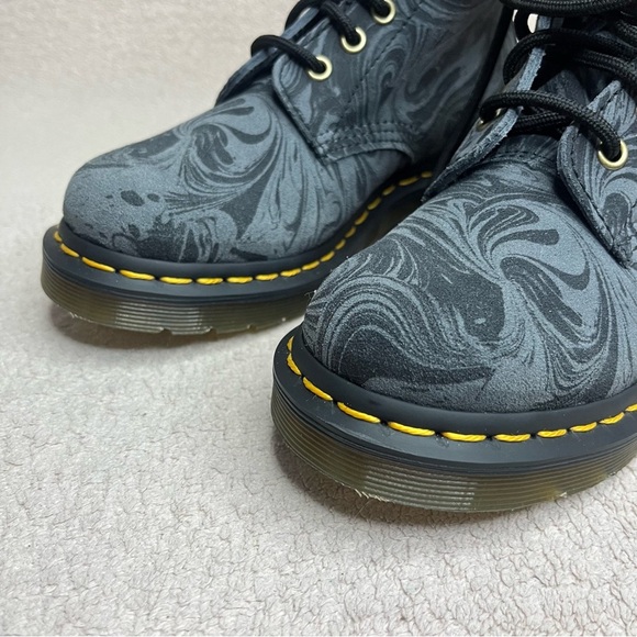 NEW Dr Martens Marble Suede Pascal 1460 Combat Lace Up Boots-Womens 5-Gray/Black - Picture 11 of 12